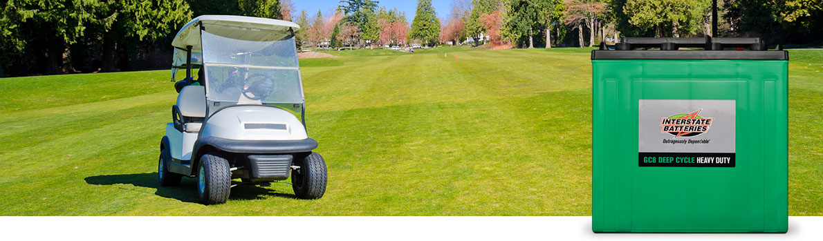 Imagen de carro de golf con una batería de ciclo alto de Interstate