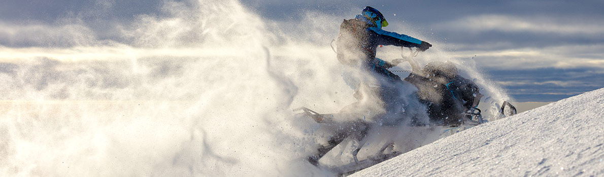 Imagen de moto de nieve